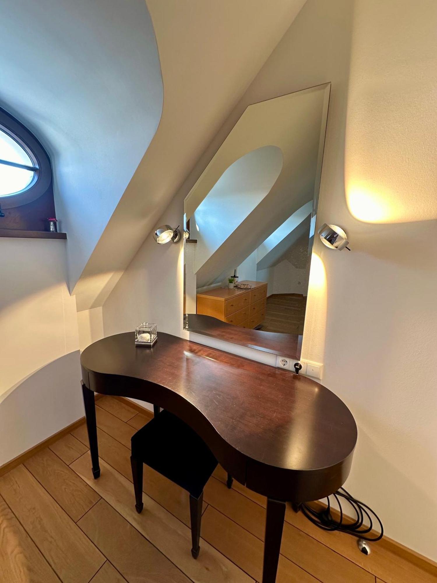 Luxus Suite Mit Einmaligem Blick Auf Die Frauenkirche Dresden Exterior photo